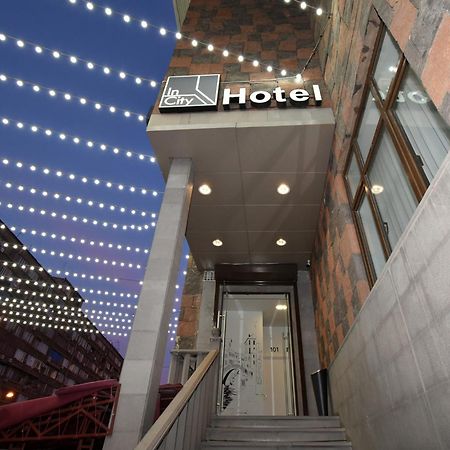 In City Hotel Erivan Dış mekan fotoğraf
