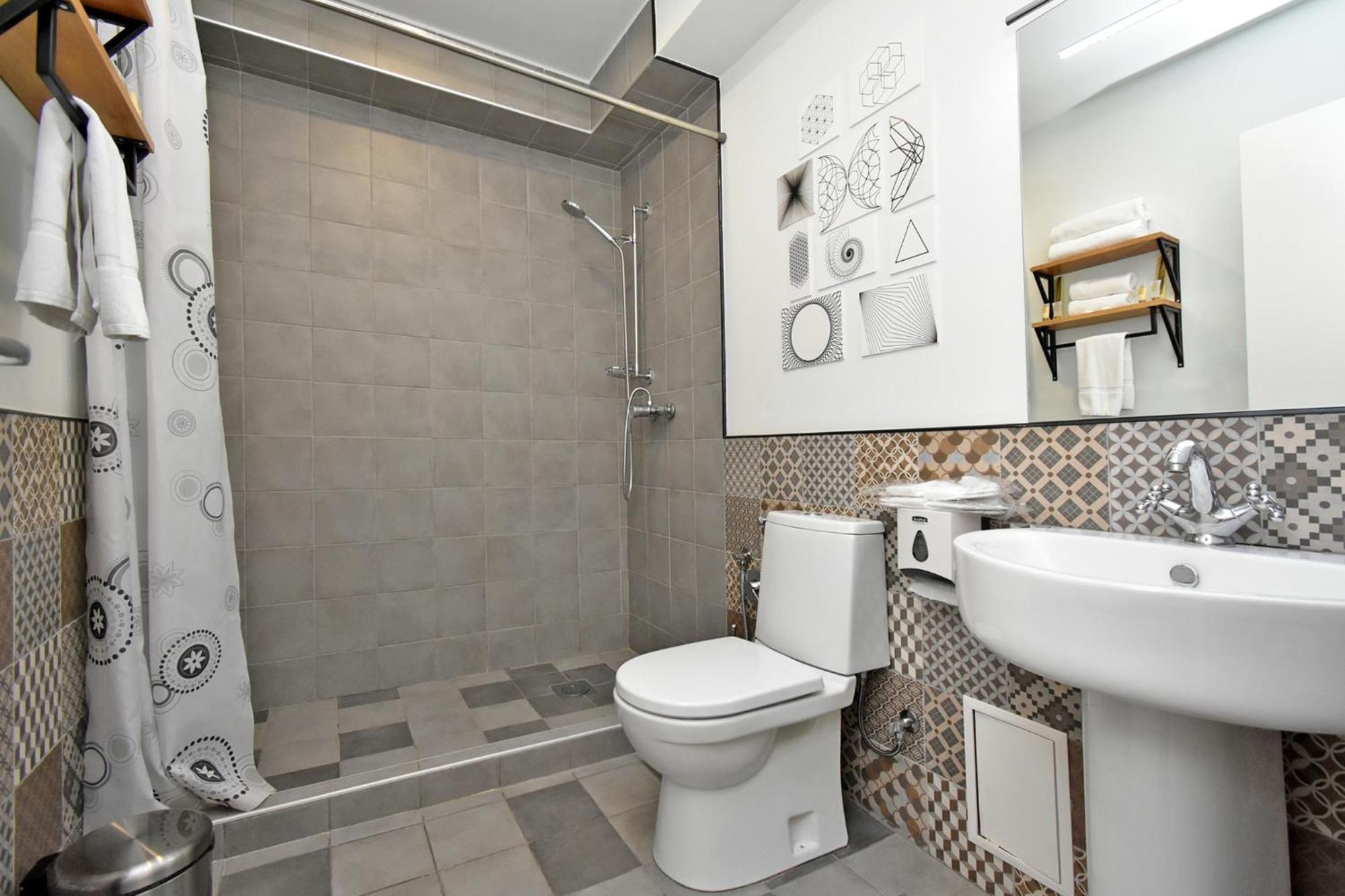 In City Hotel Erivan Dış mekan fotoğraf