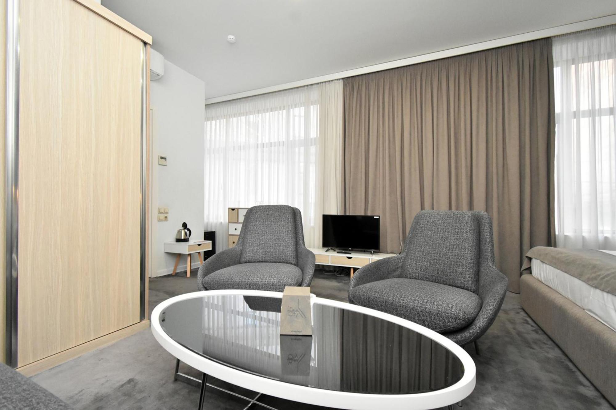 In City Hotel Erivan Dış mekan fotoğraf