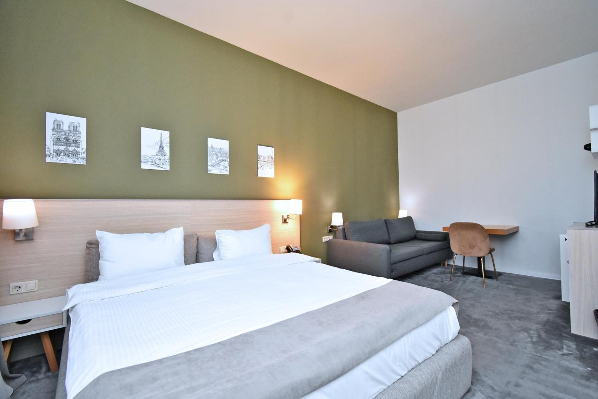In City Hotel Erivan Dış mekan fotoğraf