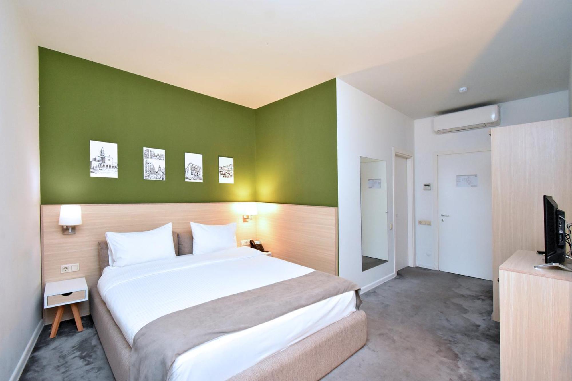 In City Hotel Erivan Dış mekan fotoğraf